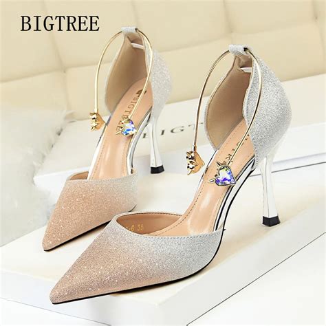 Women's Designer Heels & Pumps .